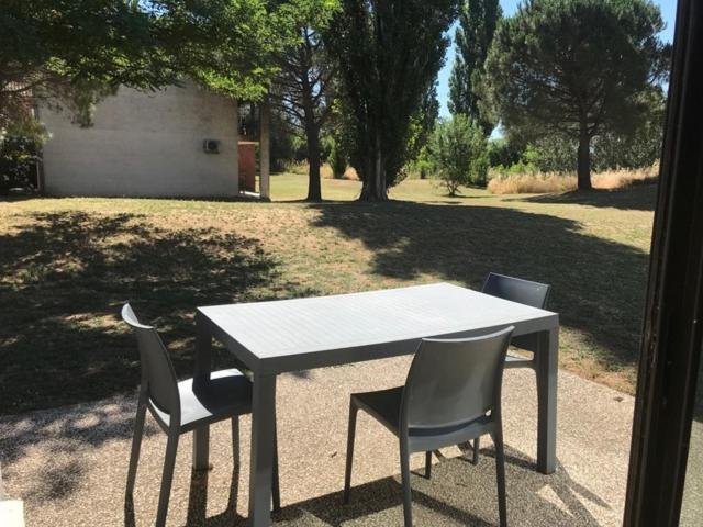 Appartement Arles, Au Calme Proche De La Camargue 6 Εξωτερικό φωτογραφία